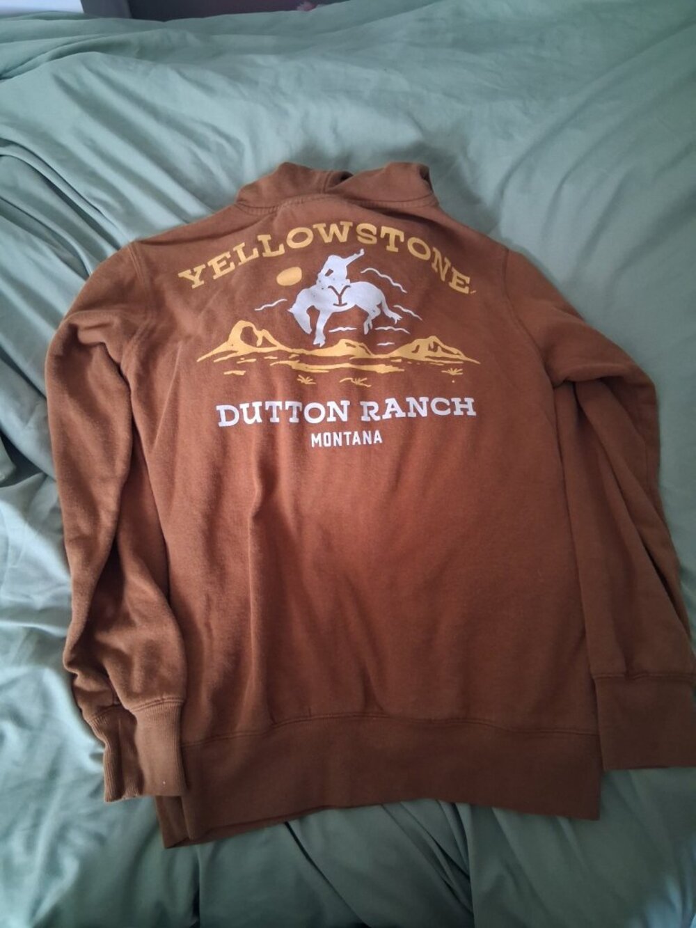 Yellowstone Dutton Ranch Hoodie Brown Fleece Pullover Size Small Western TV Show